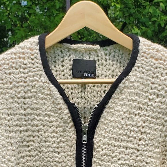 ♻️DONATED ♻️ FREE WILFRED  ALPACA | MERINO CHUNKY KNIT SWEATER - Picture 4 of 6